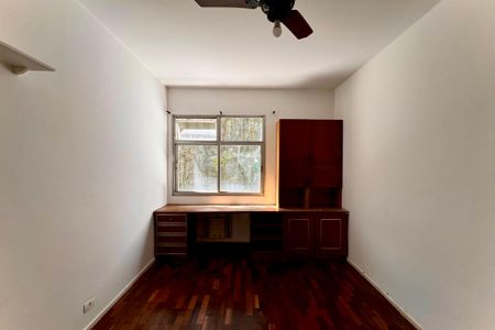 Apartamento para alugar com 300m², 3 quartos e 3 vagas