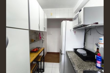Apartamento à venda com 65m², 3 quartos e 2 vagasCozinha