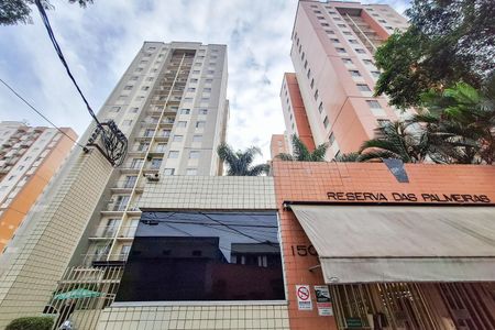 Fachada de apartamento à venda com 3 quartos, 65m² em Cambuci, São Paulo