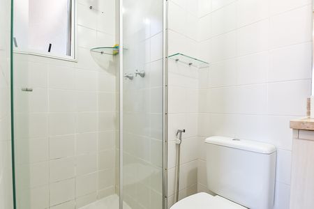 Apartamento à venda com 65m², 3 quartos e 2 vagas Apartamento à venda com 65m², 3 quartos e 2 vagasBanheiro da suíte