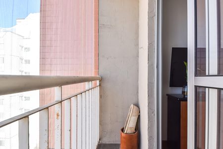 Varanda de apartamento à venda com 3 quartos, 65m² em Cambuci, São Paulo