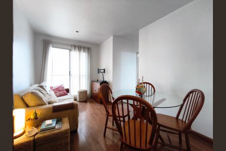 Sala de apartamento para alugar com 3 quartos, 70m² em Cambuci, São Paulo