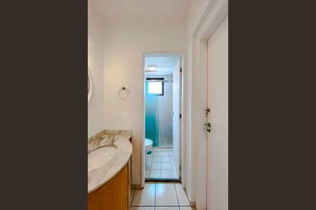 Apartamento para alugar com 70m², 3 quartos e 1 vaga Apartamento para alugar com 70m², 3 quartos e 1 vagaBanheiro