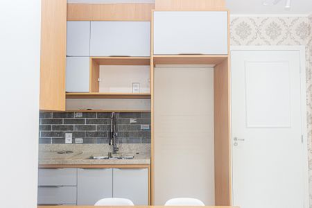 Apartamento para alugar com 34m², 2 quartos e 1 vaga Apartamento para alugar com 34m², 2 quartos e 1 vagaCozinha e Área de Serviço