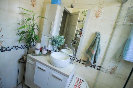 Casa à venda com 100m², 3 quartos e 2 vagas