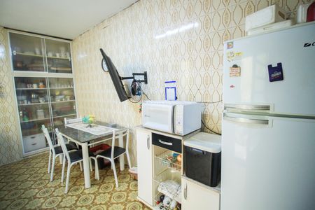 Casa à venda com 100m², 3 quartos e 2 vagas