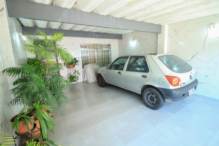 Casa à venda com 100m², 3 quartos e 2 vagas