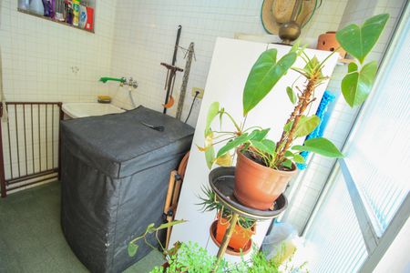 Casa à venda com 100m², 3 quartos e 2 vagas