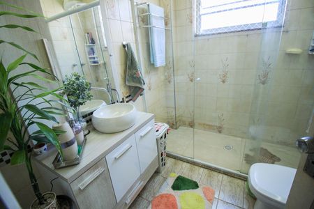 Casa à venda com 100m², 3 quartos e 2 vagas