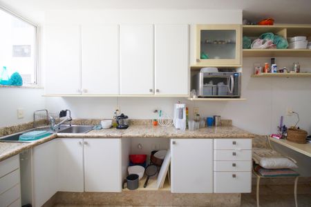 Apartamento à venda com 286m², 3 quartos e 3 vagas