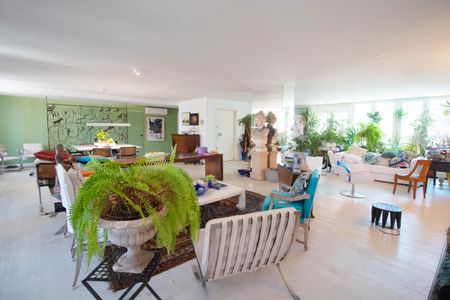 Apartamento à venda com 286m², 3 quartos e 3 vagas