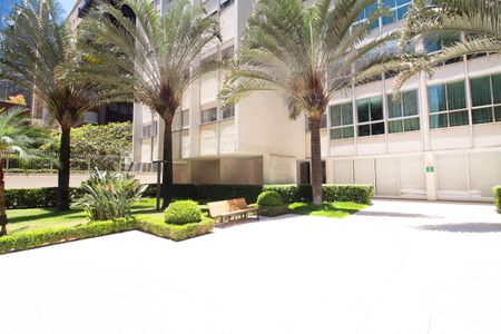 Apartamento à venda com 286m², 3 quartos e 3 vagas