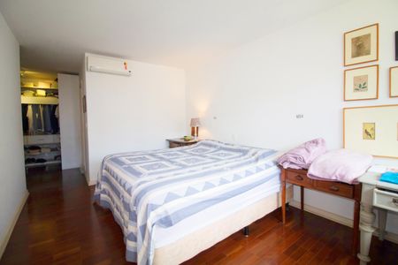 Apartamento à venda com 286m², 3 quartos e 3 vagas