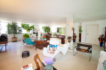 Apartamento à venda com 286m², 3 quartos e 3 vagas