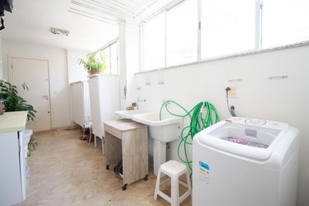 Apartamento à venda com 286m², 3 quartos e 3 vagas