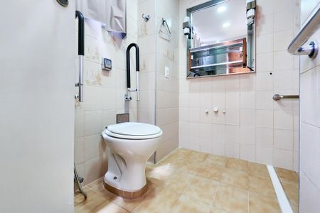 Apartamento para alugar com 121m², 3 quartos e 1 vagaBanheiro da Suite 