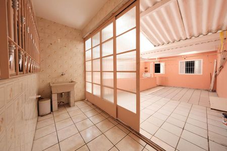 Casa à venda com 250m², 8 quartos e sem vagaÁrea de Serviço