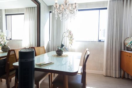 Apartamento à venda com 65m², 2 quartos e 2 vagassala