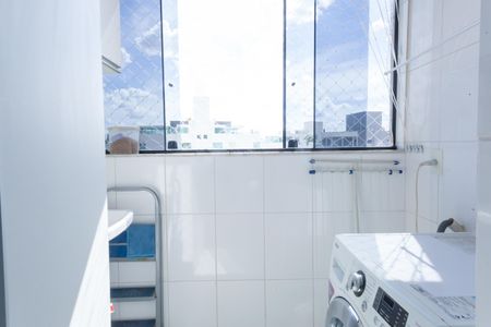 Apartamento à venda com 65m², 2 quartos e 2 vagasÁrea de Serviço