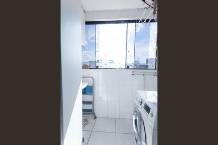 Apartamento à venda com 65m², 2 quartos e 2 vagasÁrea de Serviço