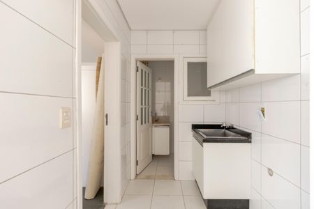 Casa à venda com 230m², 3 quartos e 2 vagas Casa à venda com 230m², 3 quartos e 2 vagasLavanderia