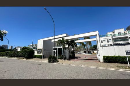 Apartamento à venda com 181m², 3 quartos e 2 vagasFachada