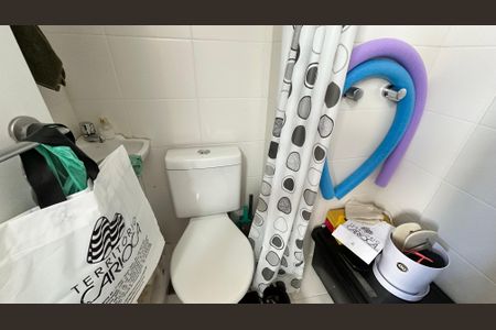 Apartamento à venda com 181m², 3 quartos e 2 vagasBanheiro de serviço