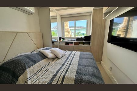 Apartamento à venda com 181m², 3 quartos e 2 vagasQuarto 3