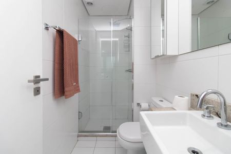 Banheiro de apartamento para alugar com 1 quarto, 38m² em Praia de Belas, Porto Alegre
