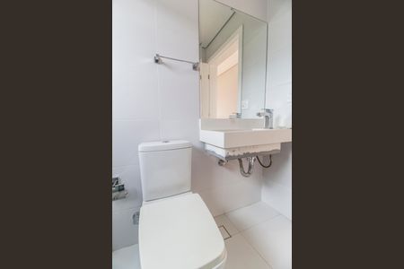 Casa de condomínio à venda com 570m², 4 quartos e 4 vagasBanheiro da Suíte 2