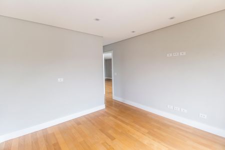 Casa de condomínio à venda com 570m², 4 quartos e 4 vagasSuíte 3