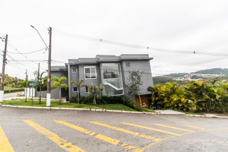 Casa de condomínio à venda com 570m², 4 quartos e 4 vagasVista da Rua