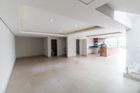 Casa de condomínio à venda com 570m², 4 quartos e 4 vagasÁrea comum - Salão de festas