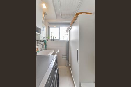 Apartamento à venda com 70m², 2 quartos e 2 vagasLavanderia