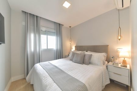 Apartamento à venda com 70m², 2 quartos e 2 vagasSuíte