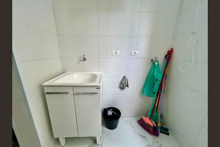 Apartamento para alugar com 63m², 3 quartos e 1 vagaÁrea de Serviço