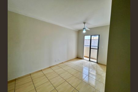 Sala de apartamento para alugar com 3 quartos, 63m² em Jardim Flor da Montanha, Guarulhos