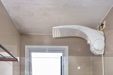 Apartamento à venda com 51m², 2 quartos e 1 vagaChuveiro do Banheiro