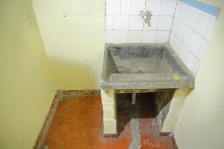 Casa à venda com 98m², 2 quartos e 1 vagaÁrea de Serviço