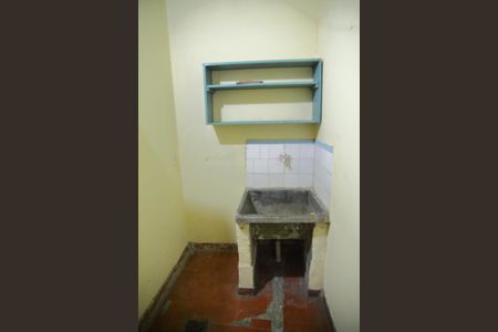 Casa à venda com 98m², 2 quartos e 1 vagaÁrea de Serviço