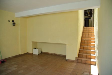 Casa à venda com 98m², 2 quartos e 1 vagaGaragem 