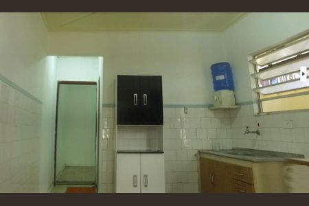Casa à venda com 98m², 2 quartos e 1 vagaCozinha 