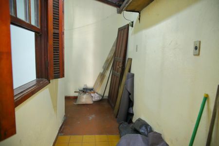 Casa à venda com 98m², 2 quartos e 1 vagaÁrea de Serviço