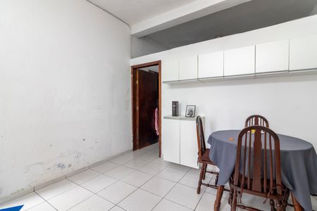 Casa à venda com 369m², 5 quartos e sem vagaCasa 2 - Sala e Cozinha
