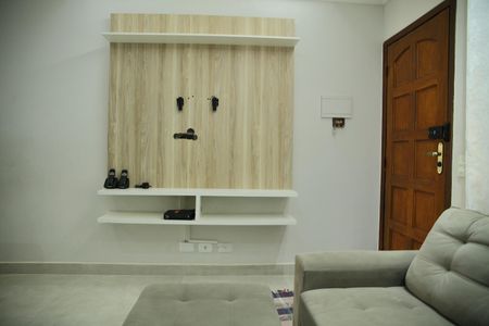 Sala de casa de condomínio para alugar com 2 quartos, 135m² em Parque Espacial, São Bernardo do Campo