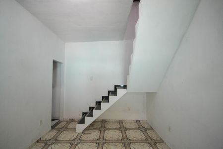 Casa para alugar com 100m², 2 quartos e sem vagaSala
