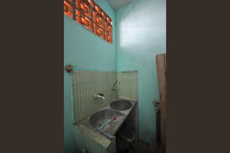 Casa para alugar com 100m², 2 quartos e sem vagaÁrea de Serviço