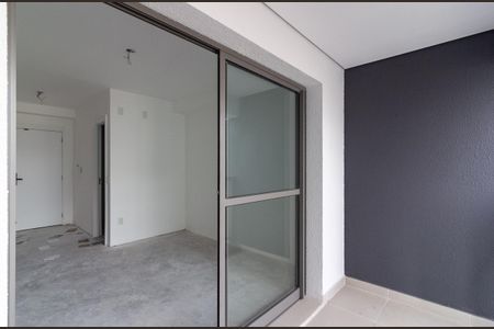 Varanda de kitnet/studio à venda com 1 quarto, 38m² em Santo Amaro, São Paulo