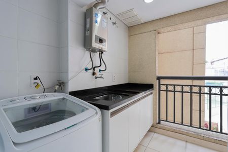 Apartamento à venda com 66m², 2 quartos e 2 vagas Apartamento à venda com 66m², 2 quartos e 2 vagasÁrea de serviço