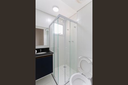 Apartamento à venda com 66m², 2 quartos e 2 vagas Apartamento à venda com 66m², 2 quartos e 2 vagasBanheiro da suíte